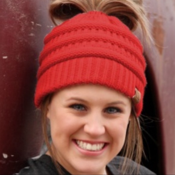 🎉HP🎉5⭐️ Rated CC Messy Bun Beanie - Picture 6 of 7